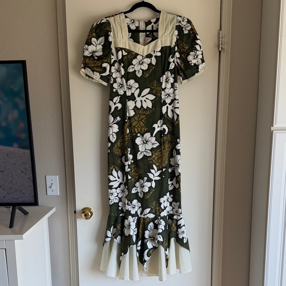 Vintage Women’s Hawaiian Print Dress 100% Cotton - Picture 1 of 12